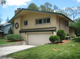 18519 Hood Ave, Homewood, IL 60430