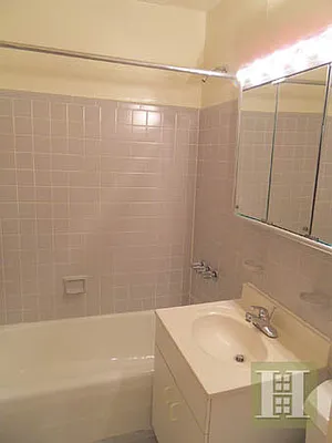 Rented by Halstead Real Estate | media 30