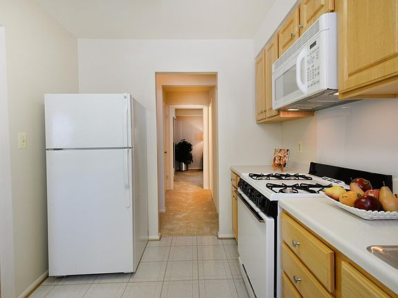 5th image of 3601 Yennar Ln #2152734