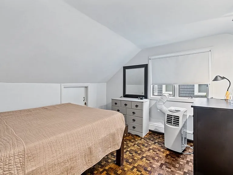 51 Fairlawn St #51 — Photo 14