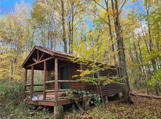 34227 Hamilton Rd, Centerville, PA 16404