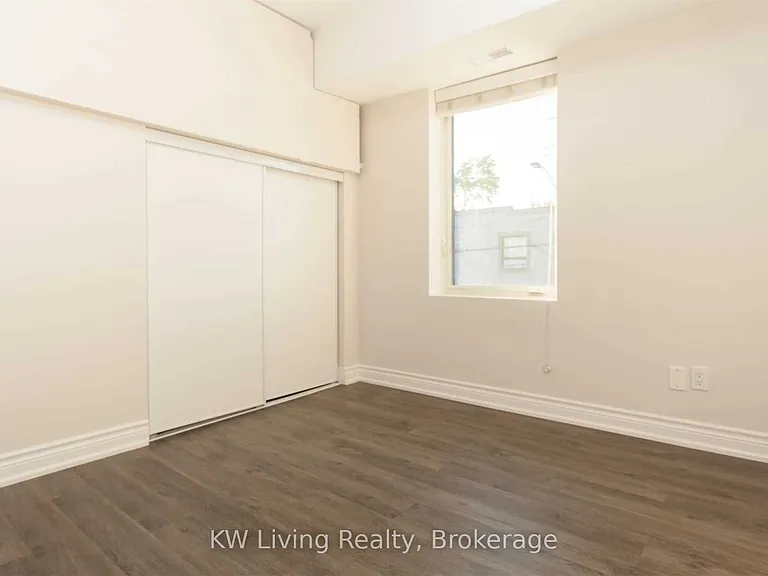 247 Chisholm Ave #3 — Photo 17