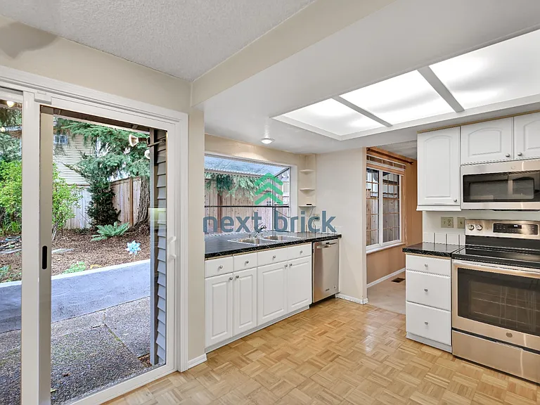 10916 166th Pl NE — Photo 5