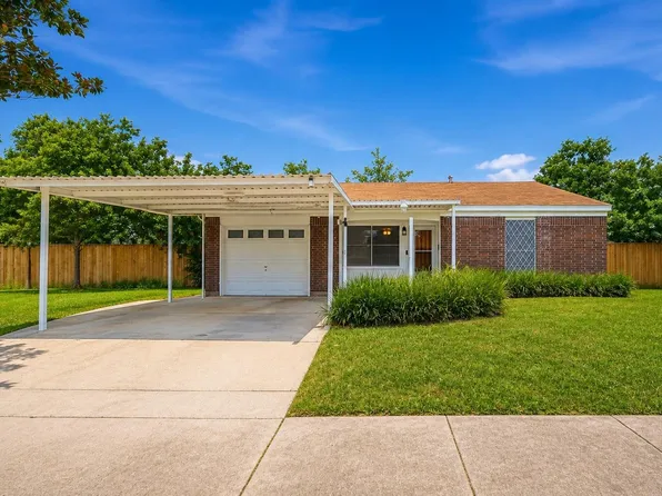 4018 Darlinghurst Dr, Houston, TX 77045