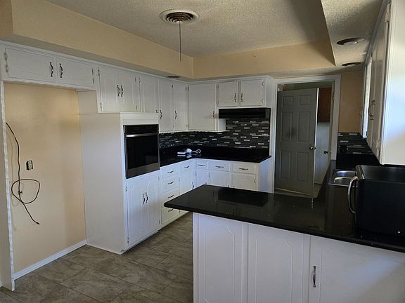 5th image of 3620 Buffalo Dr