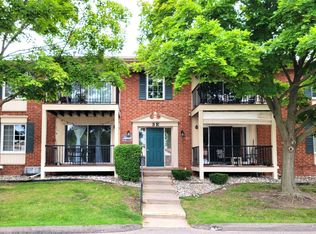 12011 Ina Dr #96, Sterling Heights, MI 48312