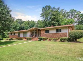 816 Cliftwood Dr, Siler City, NC 27344