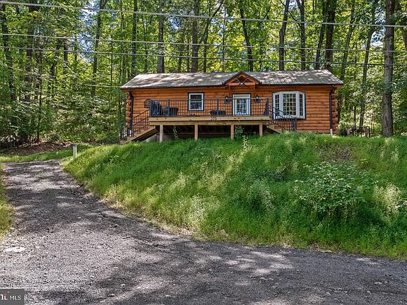 5th image of 375 Rustic Ln