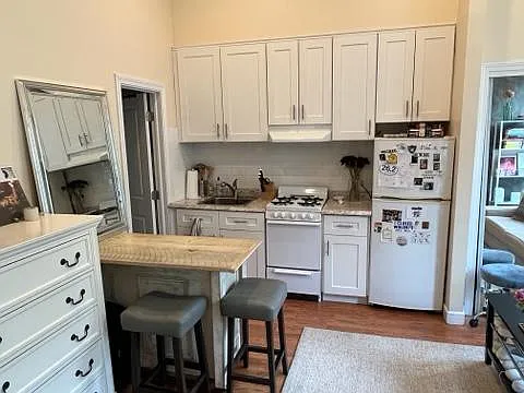 107 Chandler St #2R Photo 1