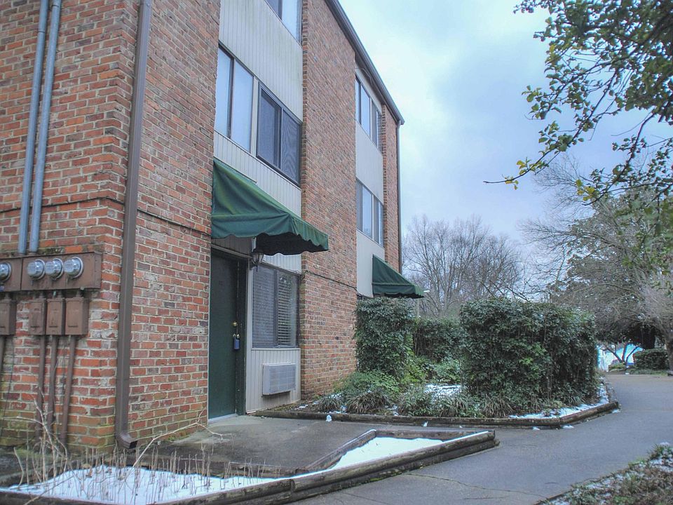 1st image of 2733 SW Jersey Ave #A202