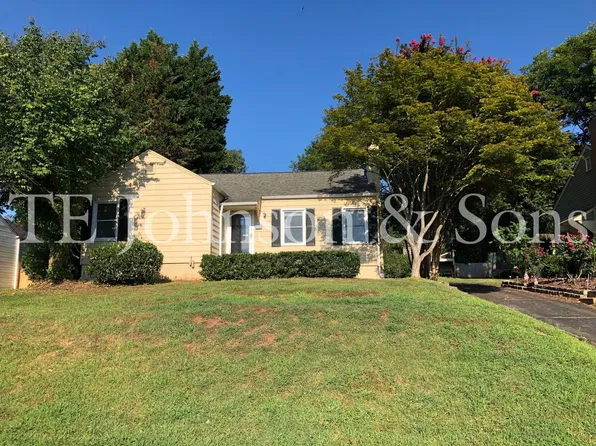 864 Fenimore St, Winston Salem, NC 27103