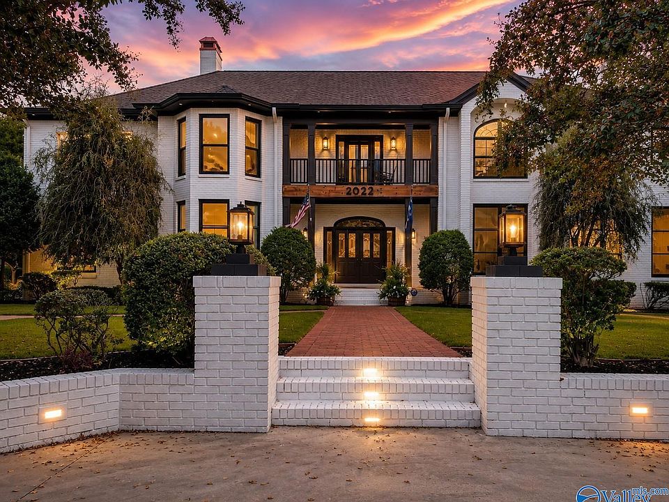 1st image of 2022 Hickory Hill Dr NE