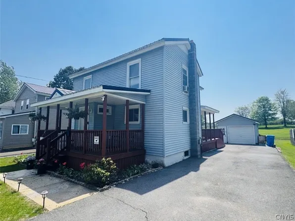 51 Madison St, Carthage, NY 13619