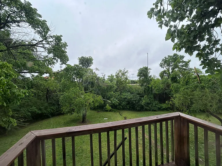 807 Channing Dr — Photo 14
