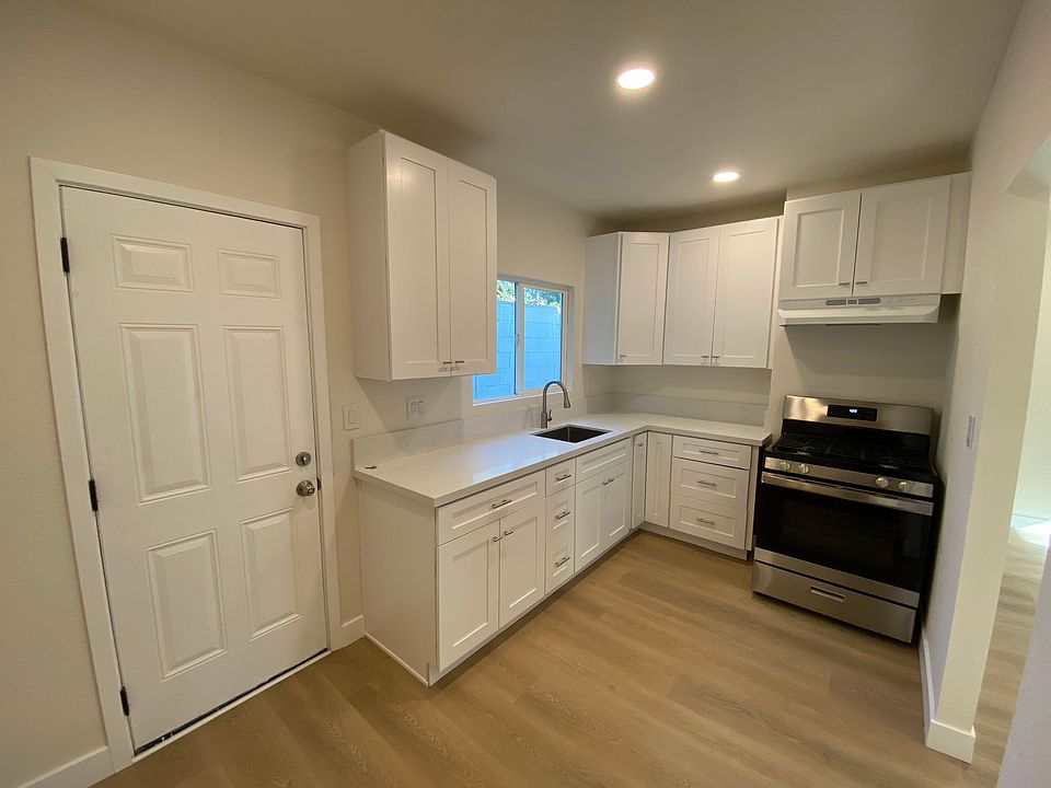 2nd image of 6712 Santa Fe Ave #6714-B