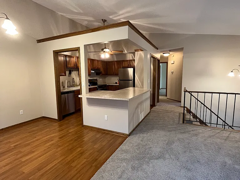 7017 Polaris Ln N — Photo 27