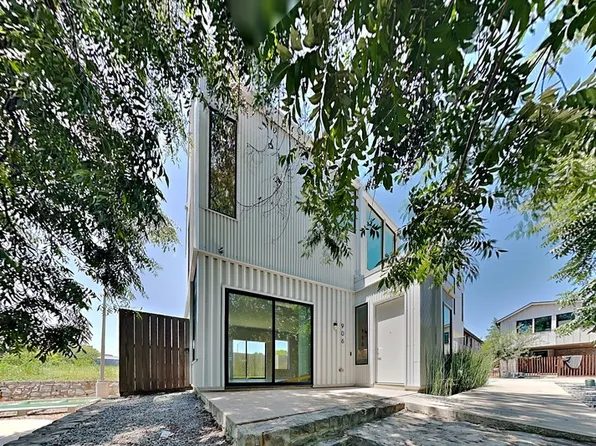 906 Blackland Ct, Dallas, TX 75243