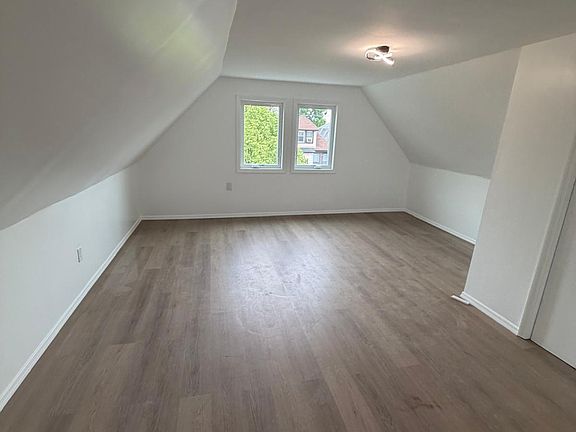 5th image of 616 Court St Floor 2
