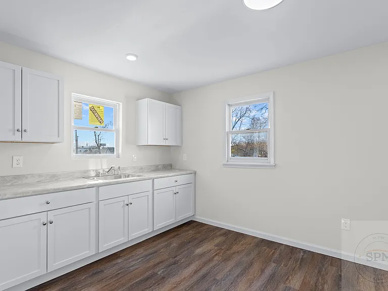 502 E Ormsby Ave #2 — Photo 10