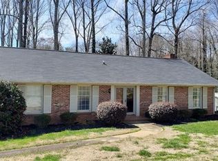 126 Vista Dr, Forest City, NC 28043