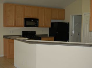 518 N Valencia Cir SW, Vero Beach, FL 32968