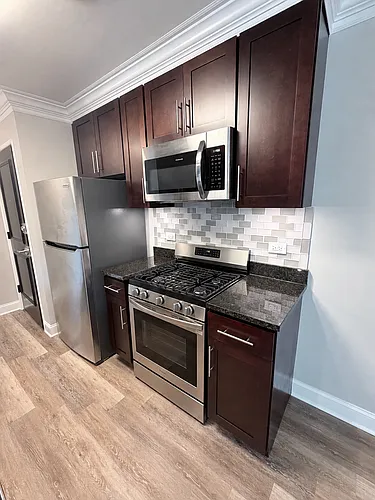 Floor plan 406
