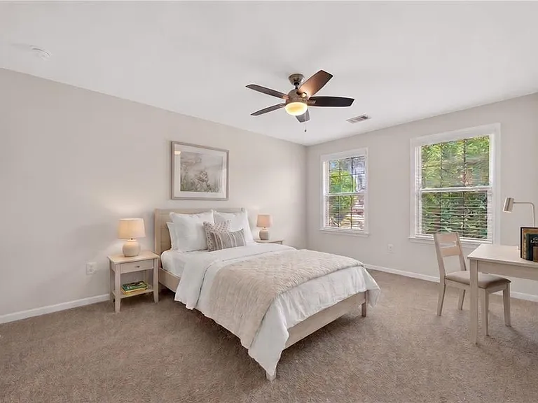 1020 Kendall Grove Ct — Photo 24