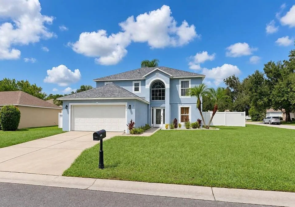913 Turnstone Ln