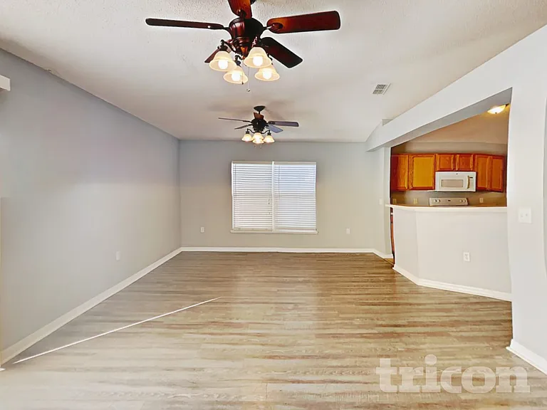 12945 Bridleford Dr — Photo 6