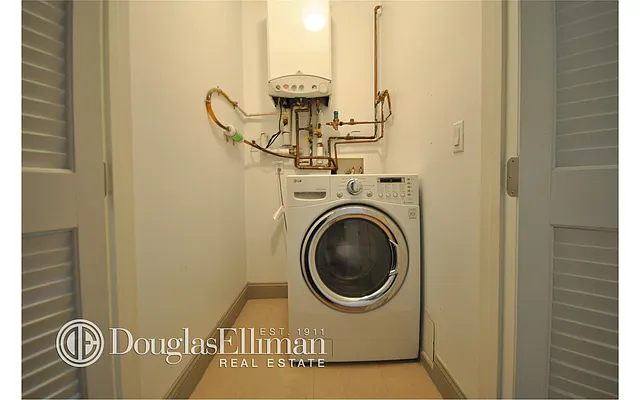 Rented by Douglas Elliman | media 35