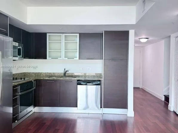 41 SE 5th St APT 709, Miami, FL 33131