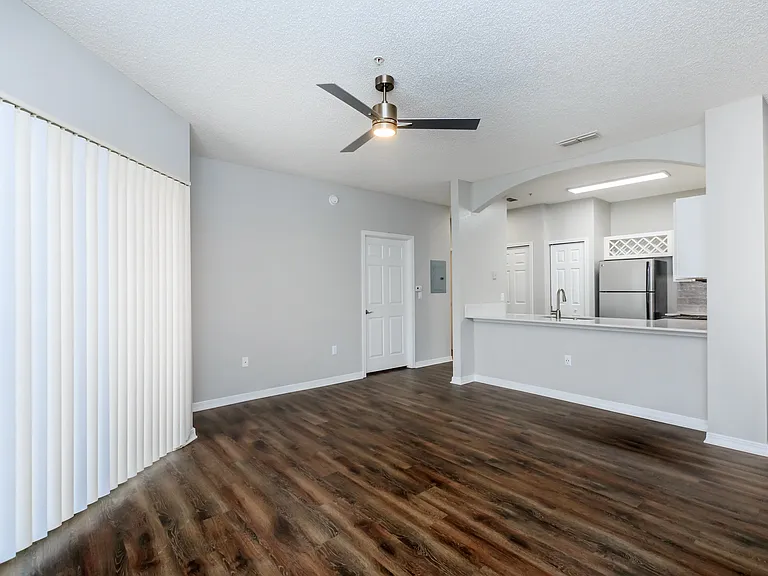 Registry at Windsor Parke — Photo 52