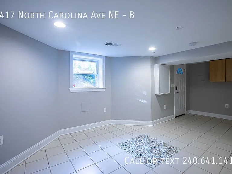 1417 N Carolina Ave NE #B — Photo 9