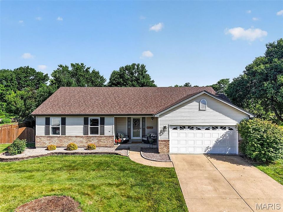 1st image of 1701 Renoir Dr