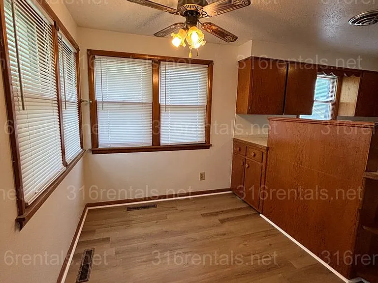 519 N High St — Photo 4