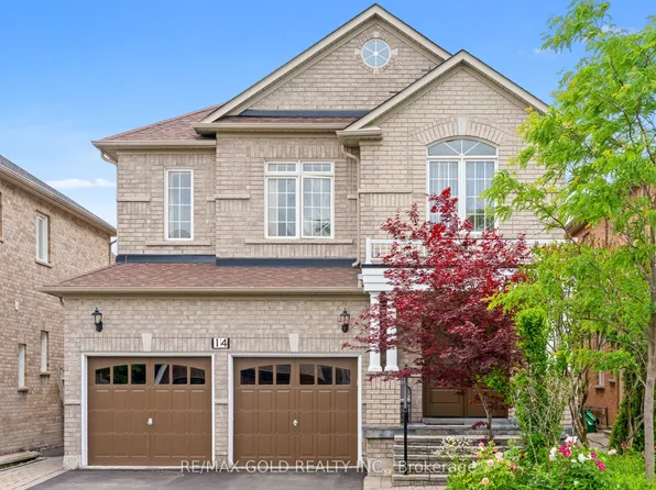14 Dovehaven Cres, Brampton, ON L6P 2H7