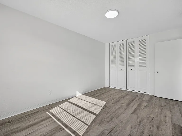 2417 N Oleander Ave #5 — Photo 10