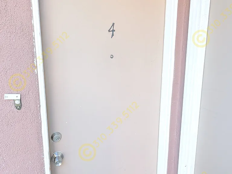7829 W Talbert St #3 — Photo 4