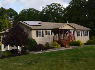 32 Carboy Rd, Middletown, NY 10940