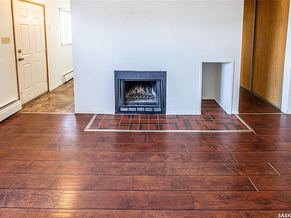 3rd image of UNIT 202-B-1350 Gordon ROAD