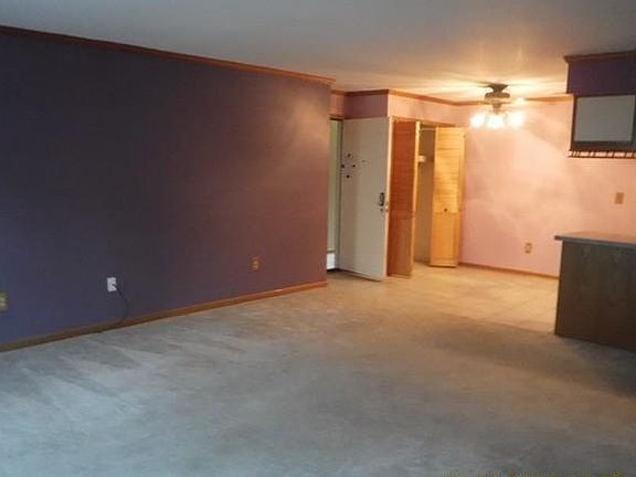 5th image of 30626 Oakridge Manor Dr