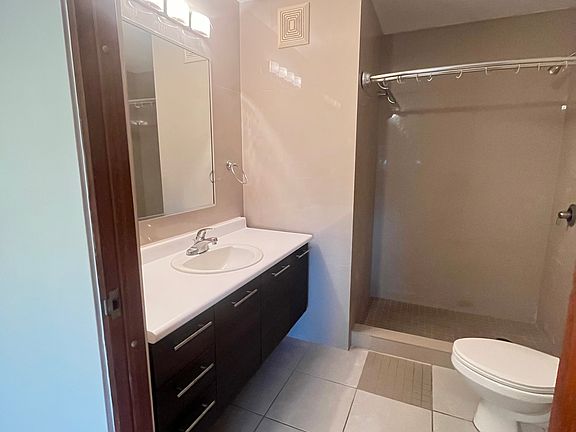 5th image of 1832 Parque 228 Condominium #2232