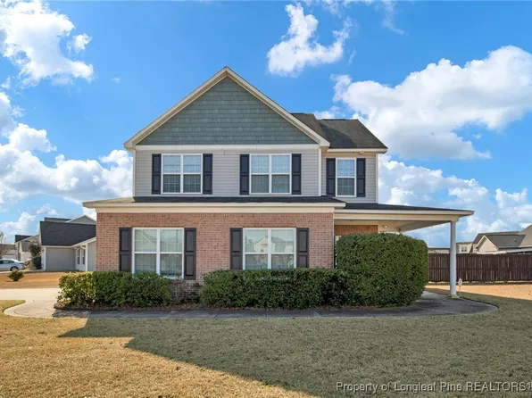 2000 Lioncoward Dr, Fayetteville, NC 28314