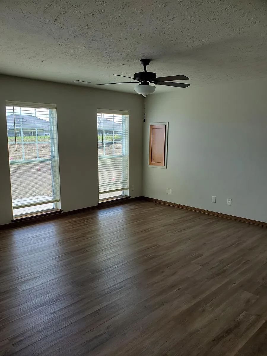 Building Photo - 859 Desert Vista Dr
