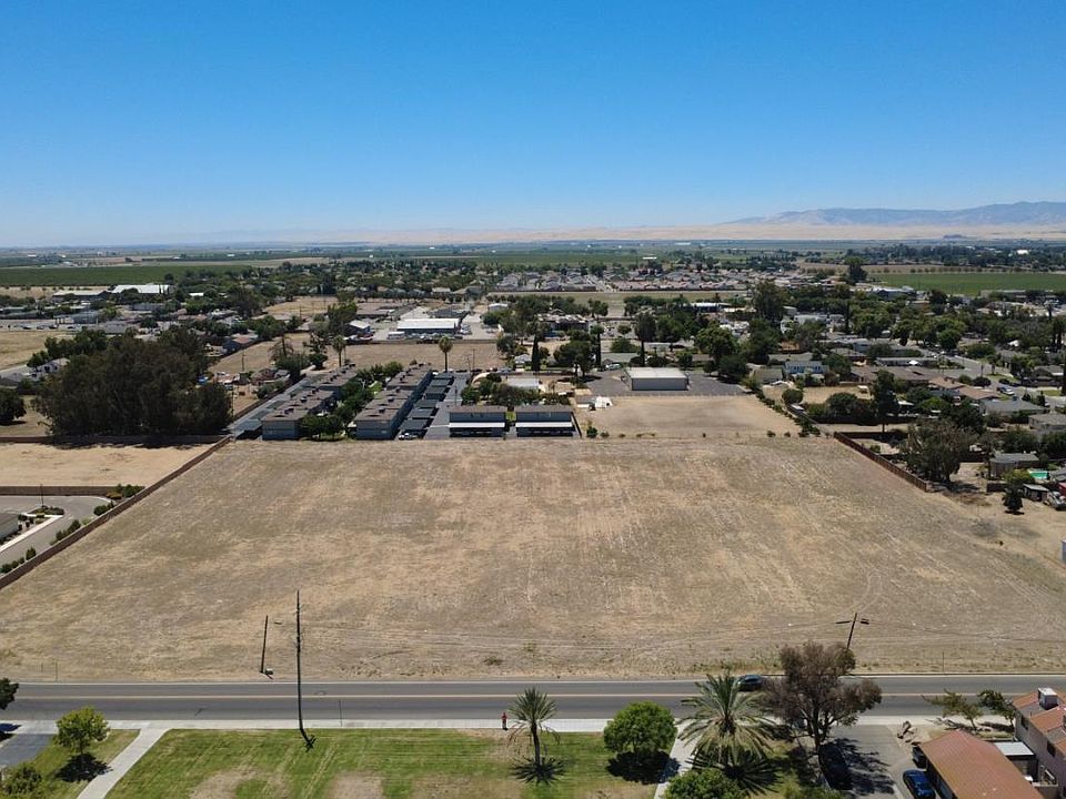 1st image of 0 San Luis St