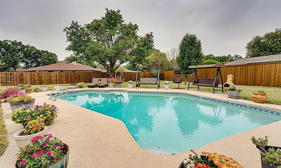 1st image of 601 Shadwell Dr