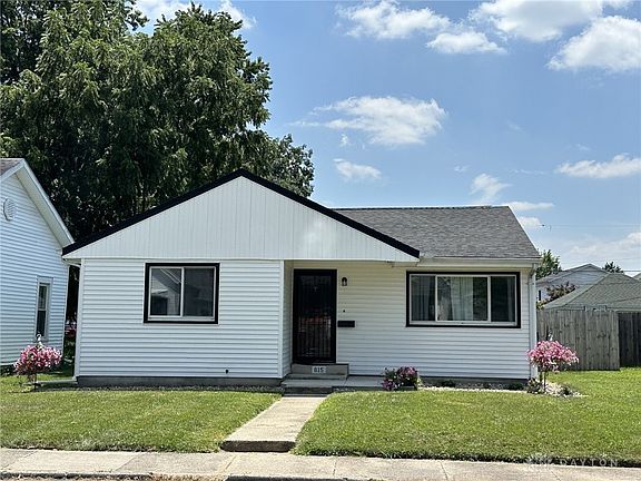 2nd image of 815 Camp St