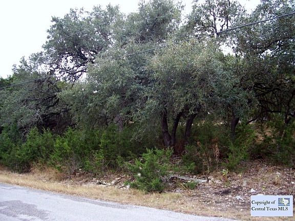 4th image of 234 Caveside Dr