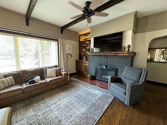 5th image of 7602 Corby Cir