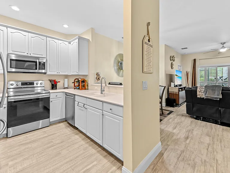 3043 Grandiflora Dr — Photo 20